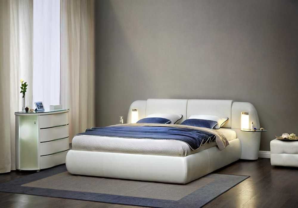 Кровати в двух цветах